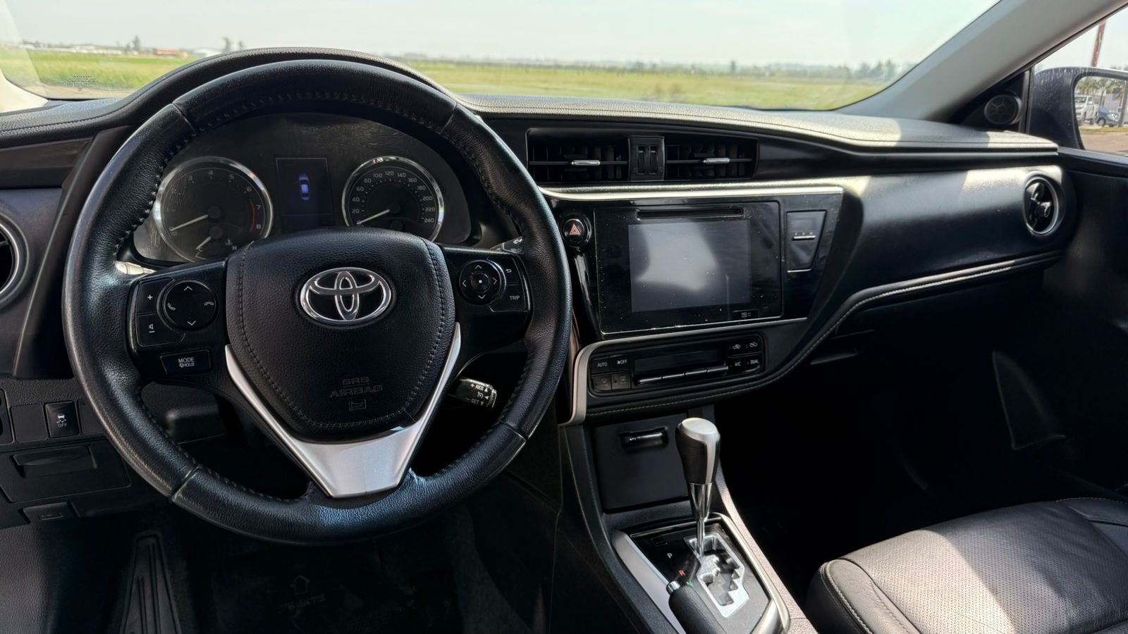 TOYOTA - COROLLA SEG 1.8 CVT - AUTOMÁTICO - 2017